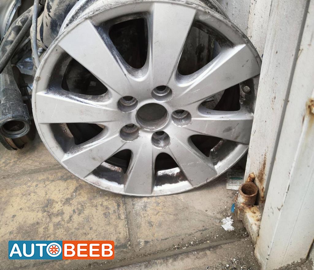 طقم جنطات تويوتا كامري قياس 16