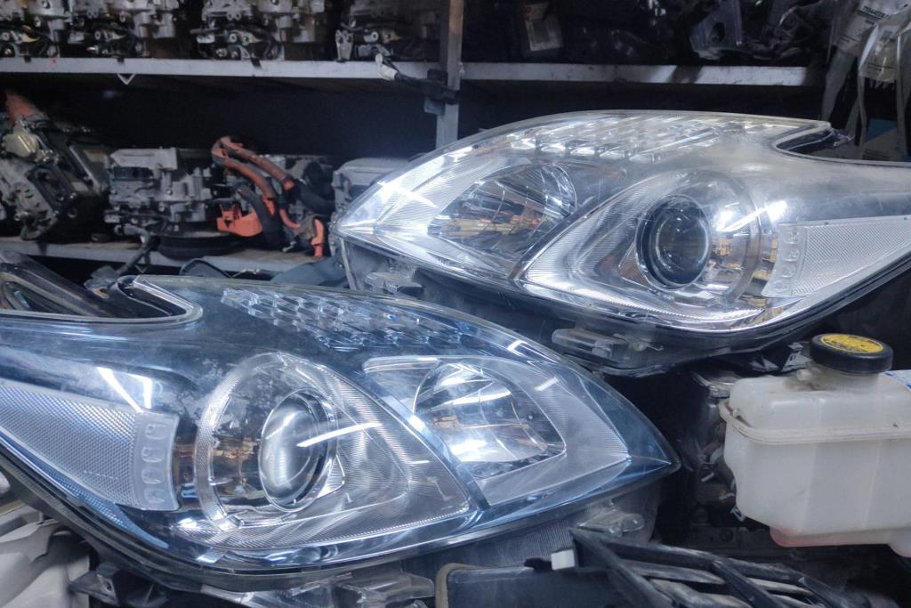 Lights Front light Toyota Prius