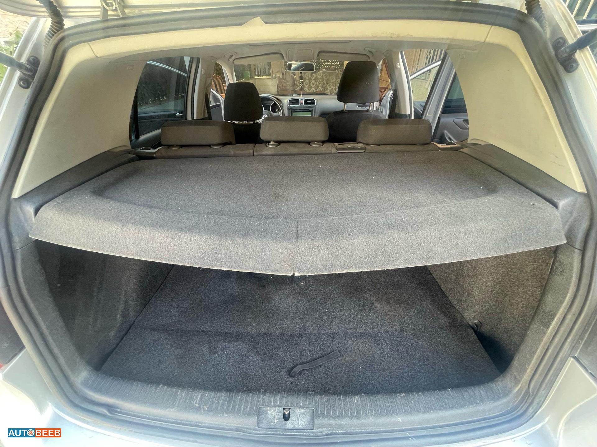 Volkswagen Golf 2010