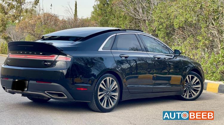 Lincoln MKZ 2018