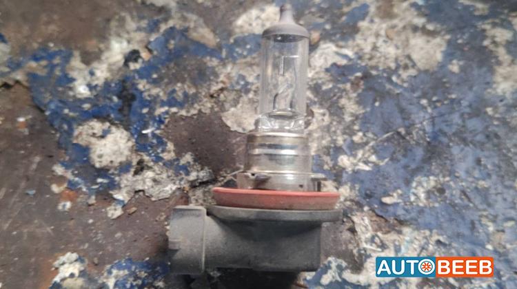 لمبه كشاف جاكوار s type 2005