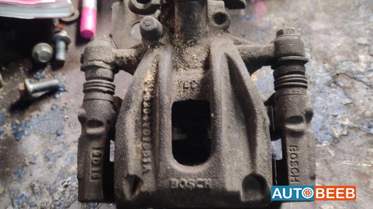 مخ بريك جاكوار x type 2005