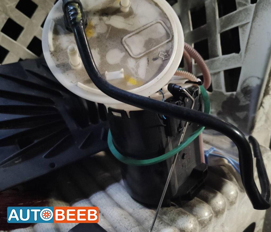 طرمبة بنزين جاكوار s type 2006