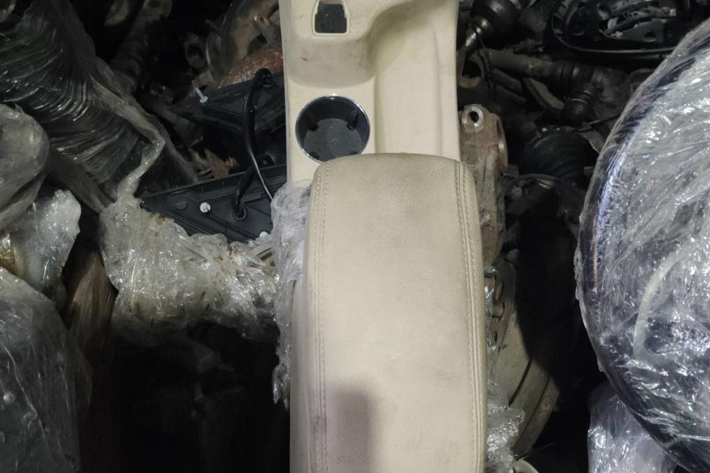 جحش وسط جاكوار x type 2005