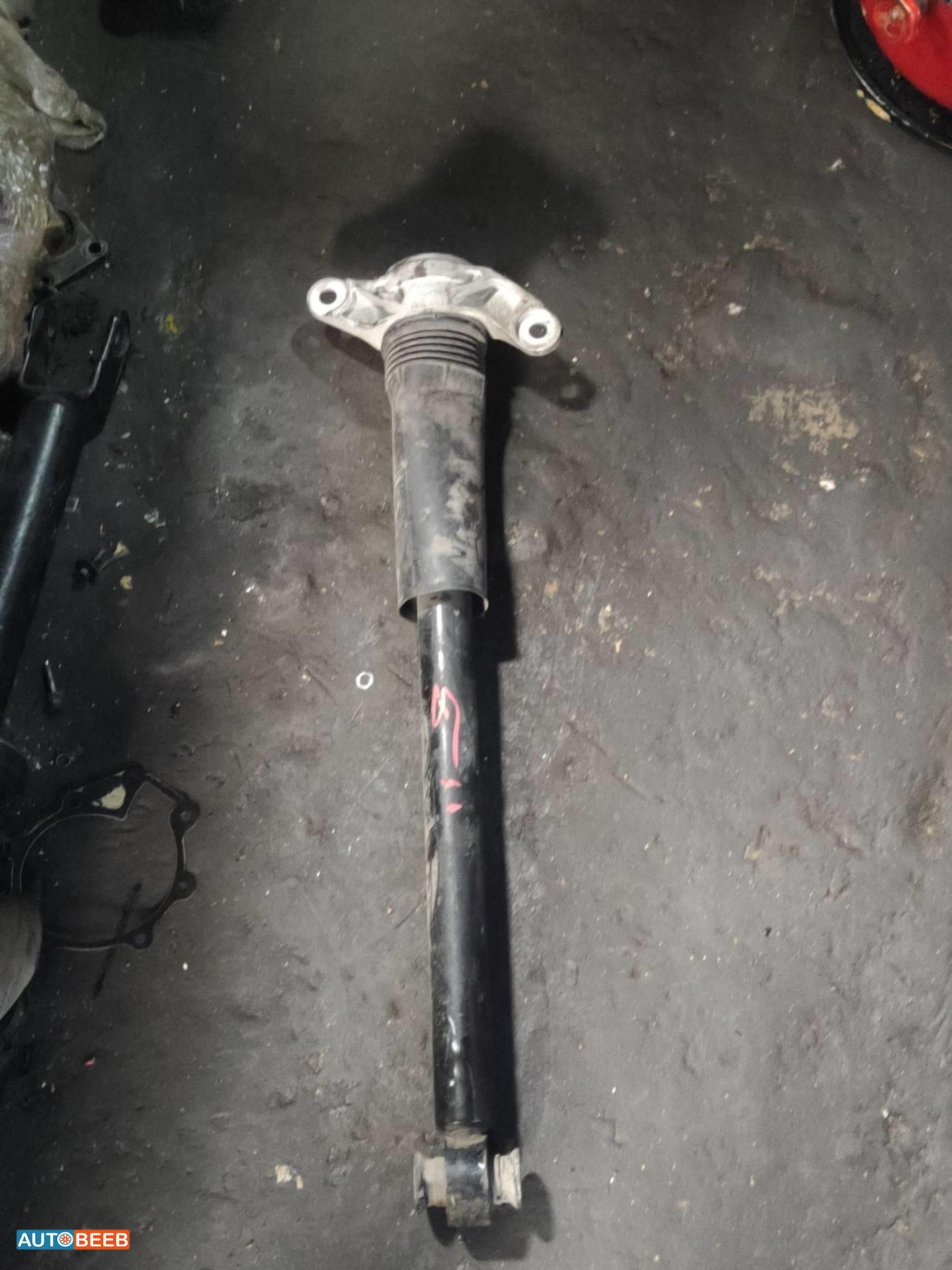 صنوبرص خلفي جاكوار xe 2016