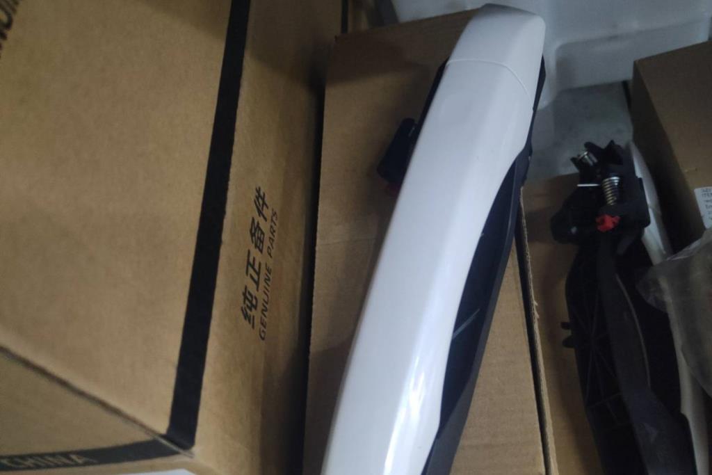 يد باب خارجية نيتا U 2022 2023 2024 2025