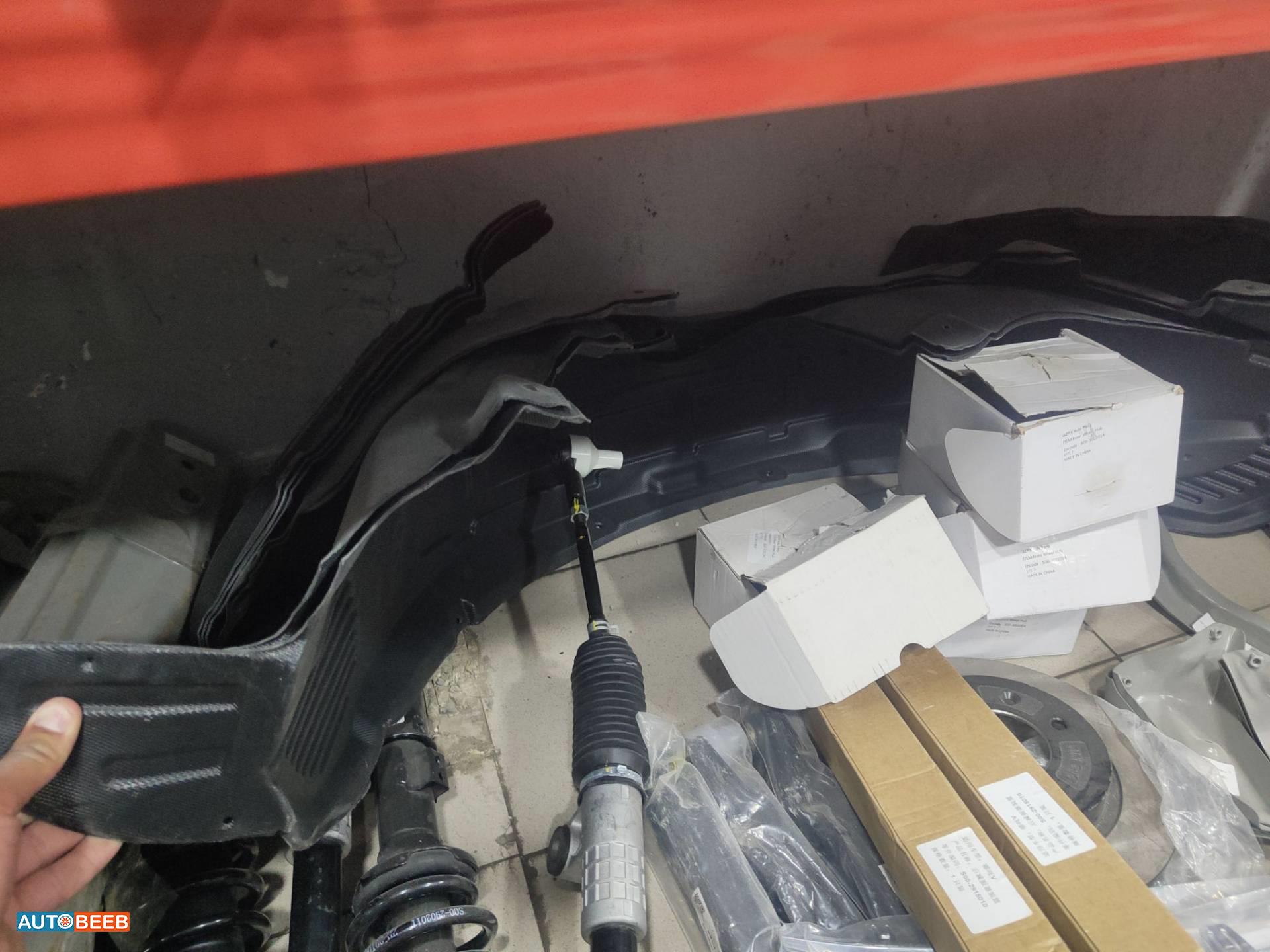 Body  RR BUMPER Neta V