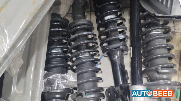 صنوبرص أمامي نيتا V 2022 2023 2024 2025