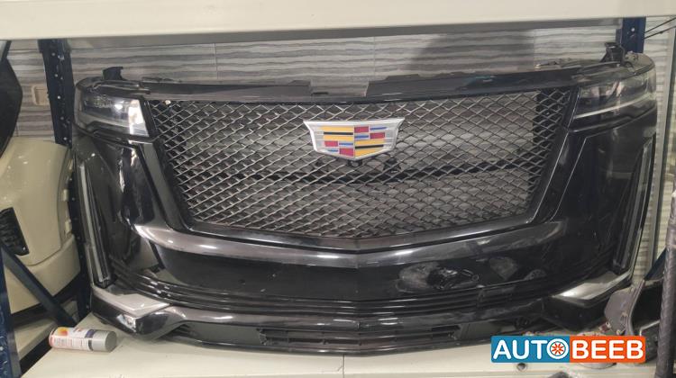 واجهة أمامية طمبون اضوية يمين شمال كاديلاك اسكاليد 2024