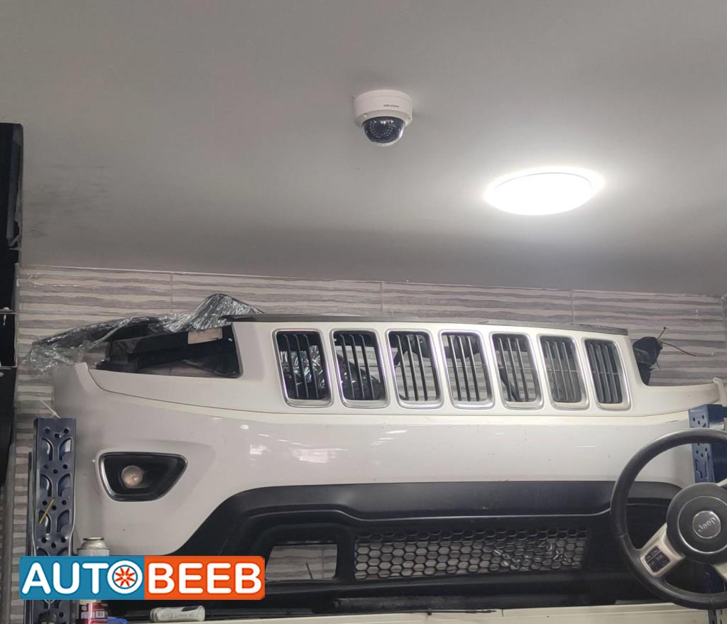 طمبون امامي جيب جراند شيروكي 2015