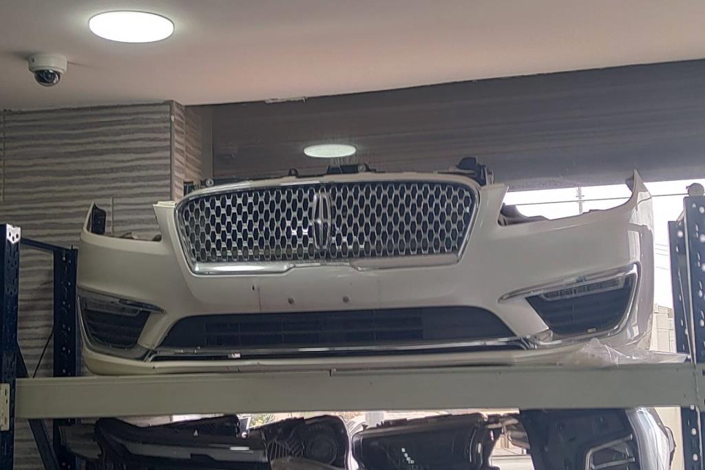 Body  Bumper Lincoln MKZ
