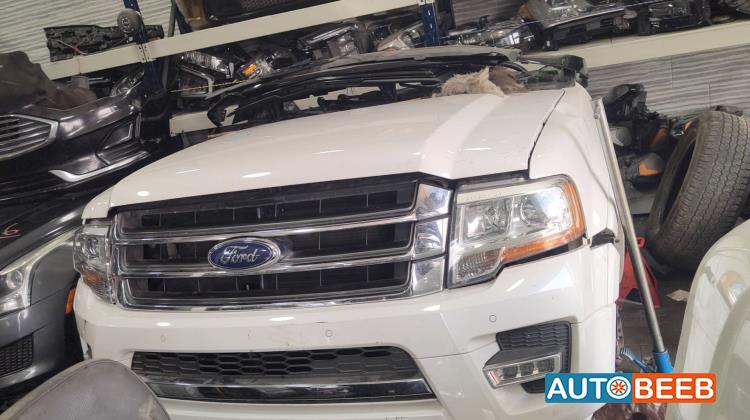 Body  Front clip Ford Expedition