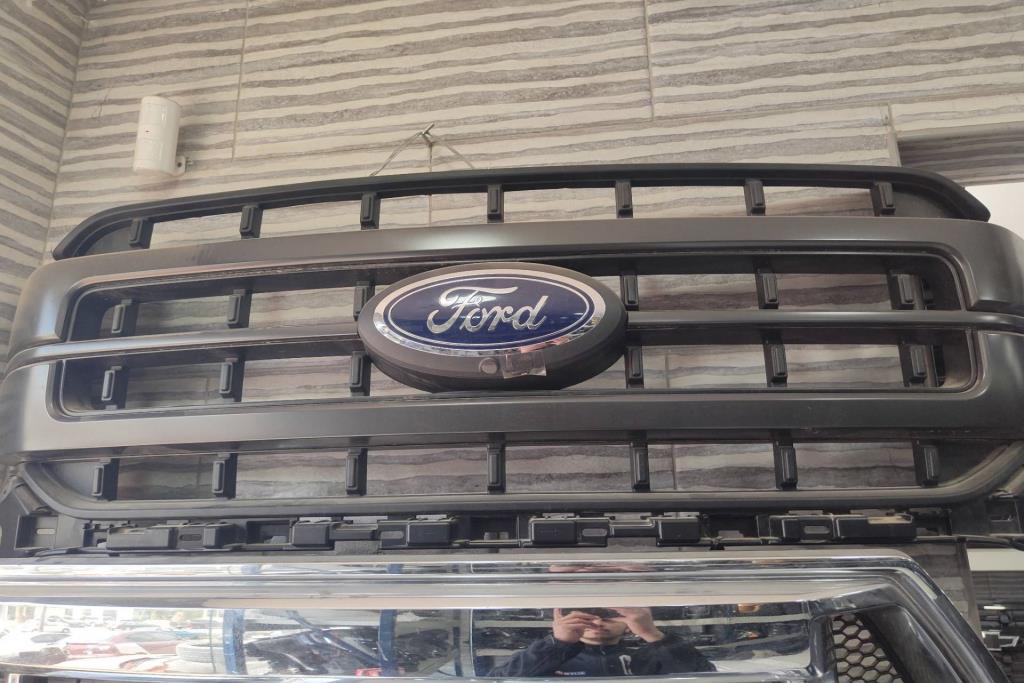 شل امامي فورد f 150 2022 2023