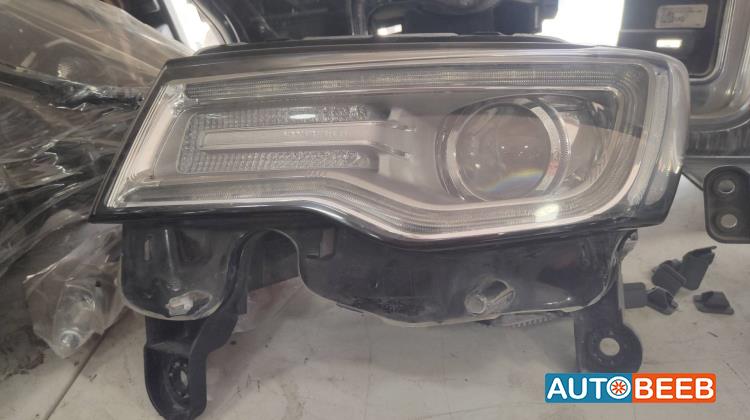 ضوء امامي يمين شمال جيب جراند شيروكي 2015 2016 2017