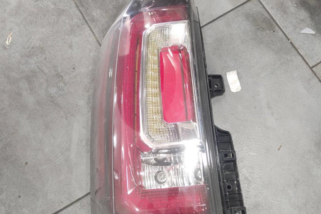 Lights Rear light GMC Yukon