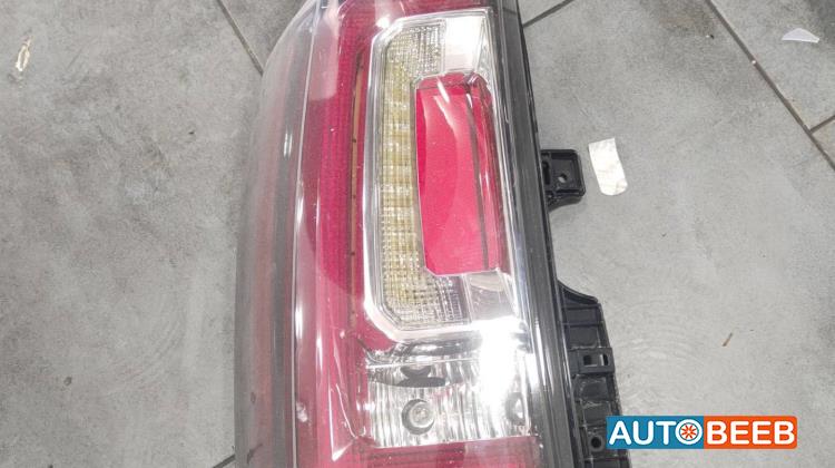 ضوء خلفي يمين شمال جي ام سي يوكن 2016 2017 2018 2019 2020