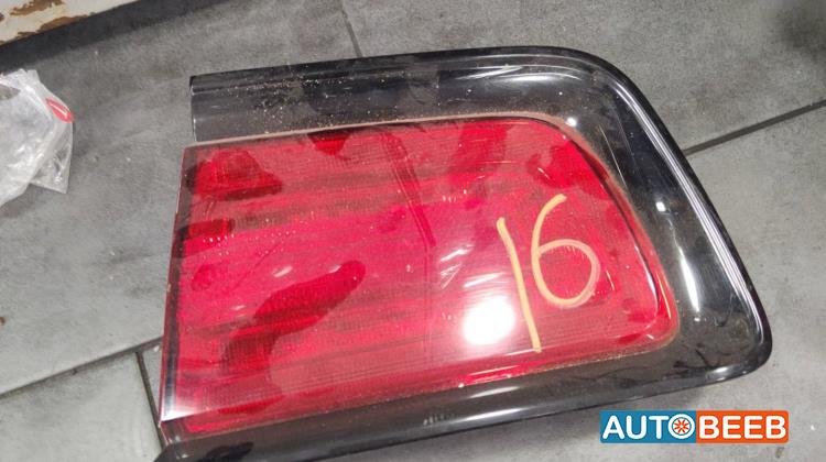 ضوء خلفي يمين شمال دودج تشارجر 2020 2021