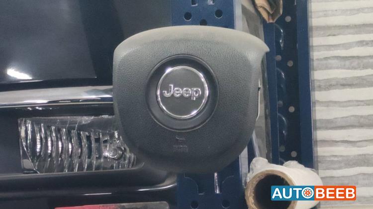 ايرباغ ستيرنج جيب جراند شيروكي 2016 2017