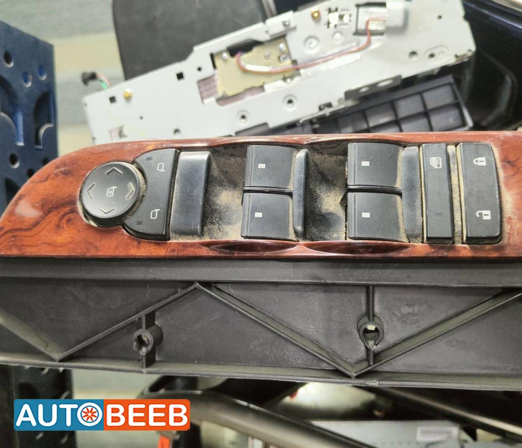 Cabin  Control buttons Chevrolet Tahoe