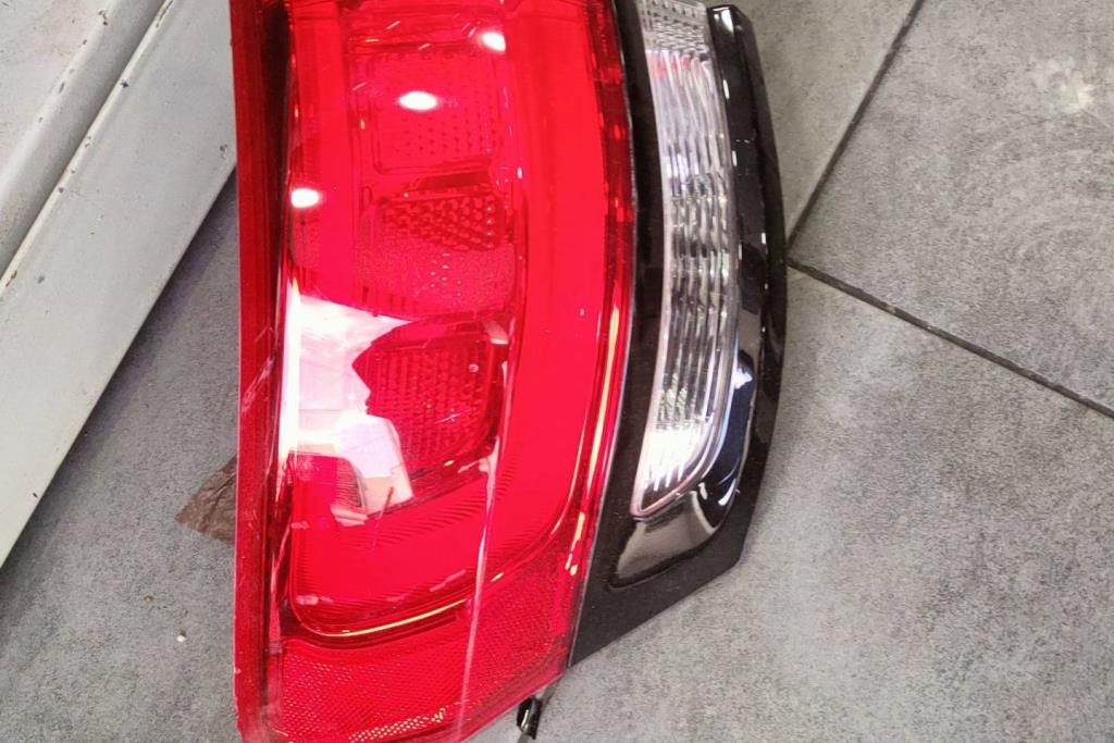 Lights Rear light Jeep Grand Cherokee