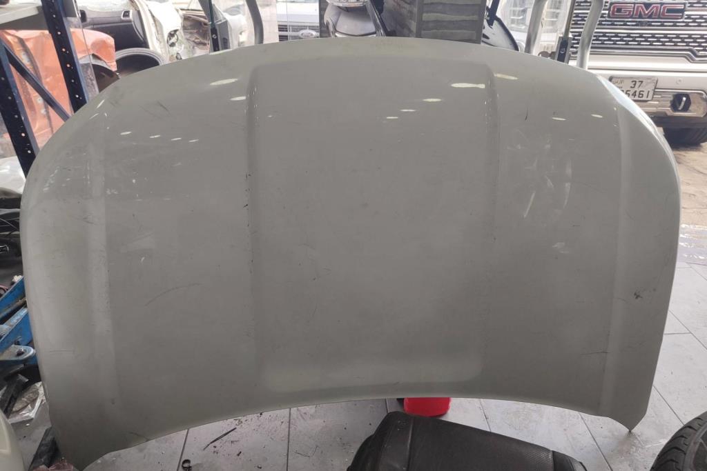 Body  Hood Ford Explorer