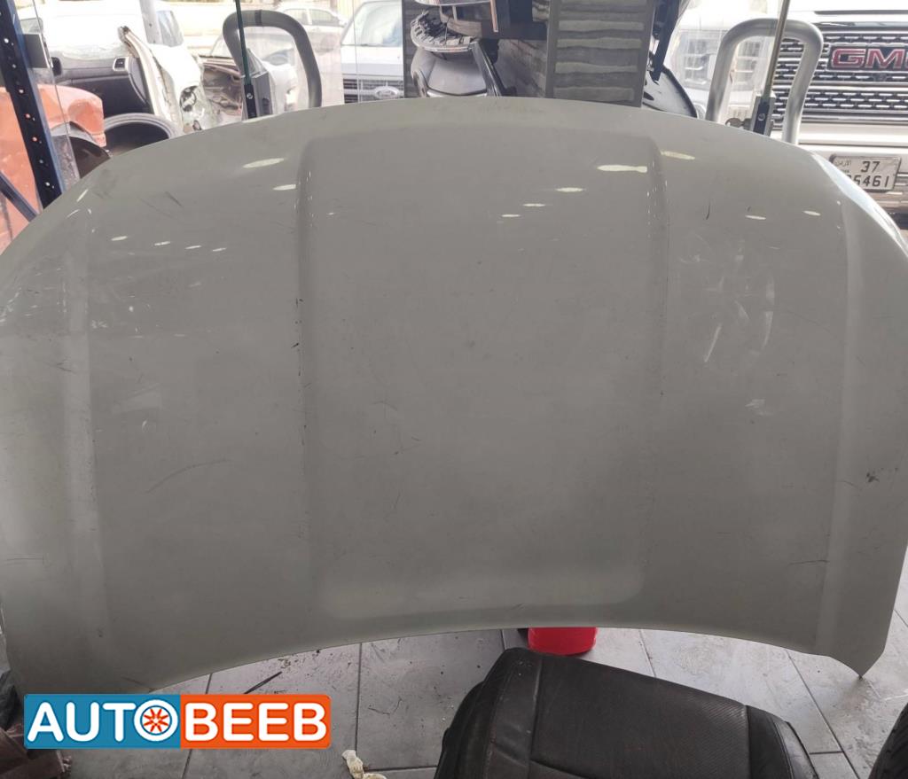 Body  Hood Ford Explorer