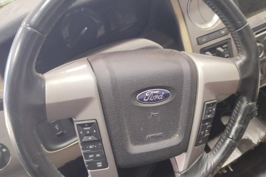 Cabin  Steering Wheel Ford Expedition