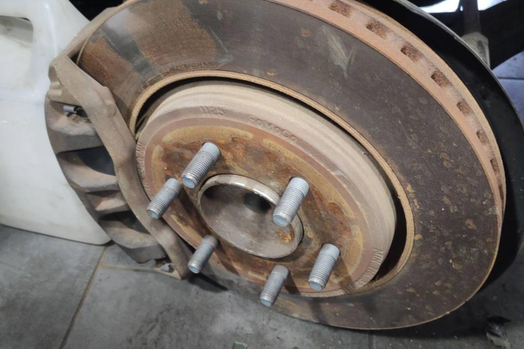  Mechanics  Ford Expedition