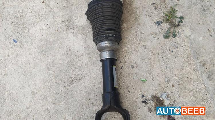  Shock Absorber Jeep Grand Cherokee