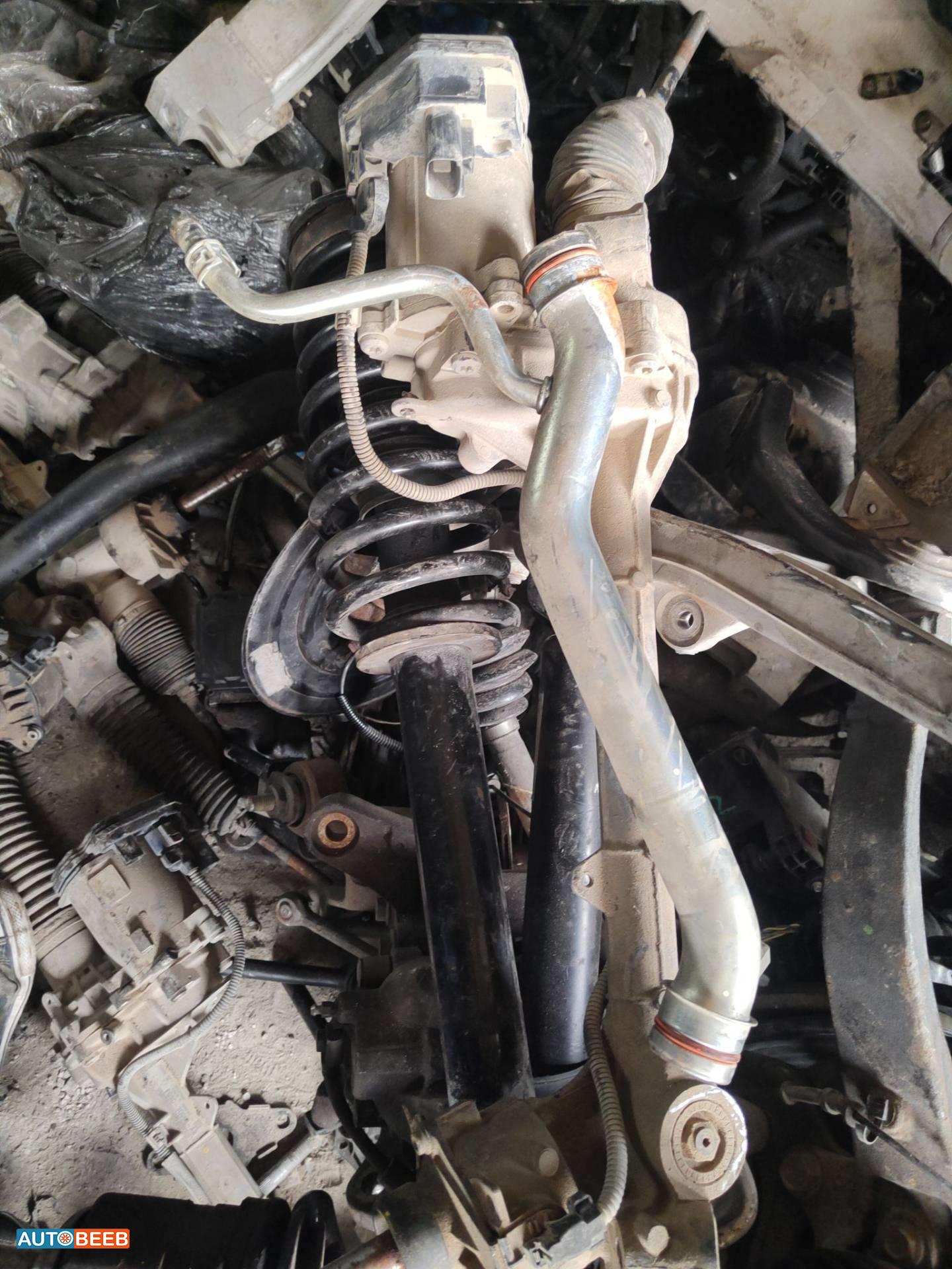 ماسورة ماء بين روس فورد اكسبلورر 2013 2014 2015 2016 2017 2018 2019 