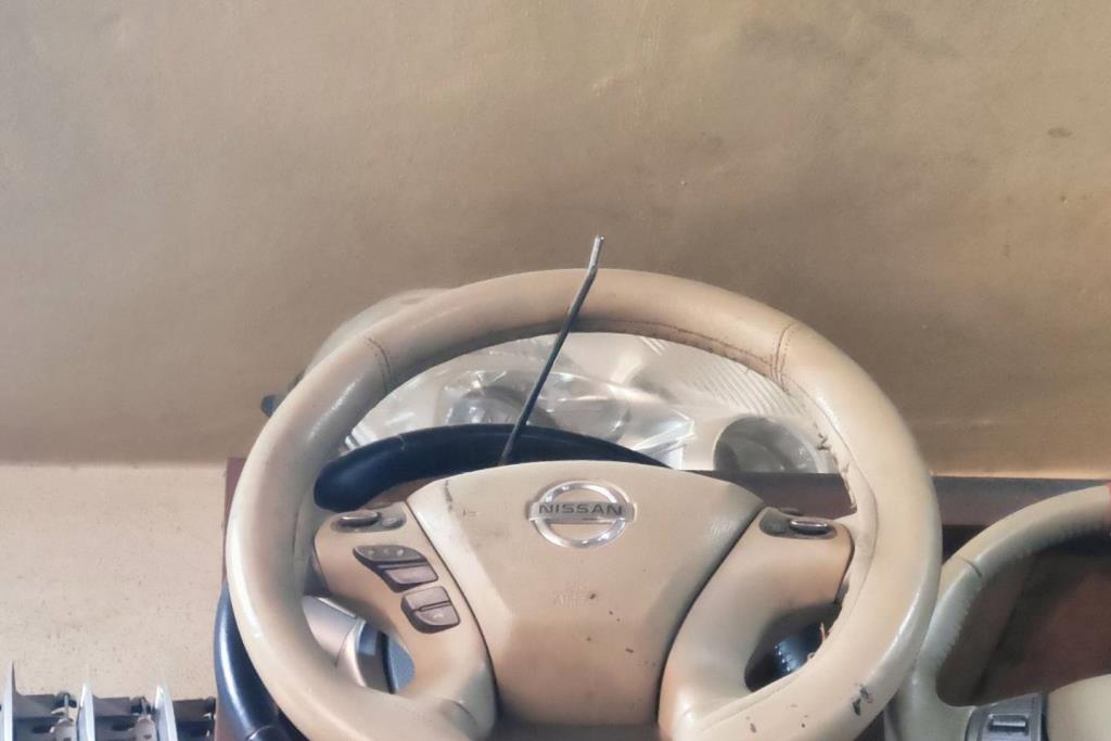 Cabin  Steering Wheel Nissan Pathfinder