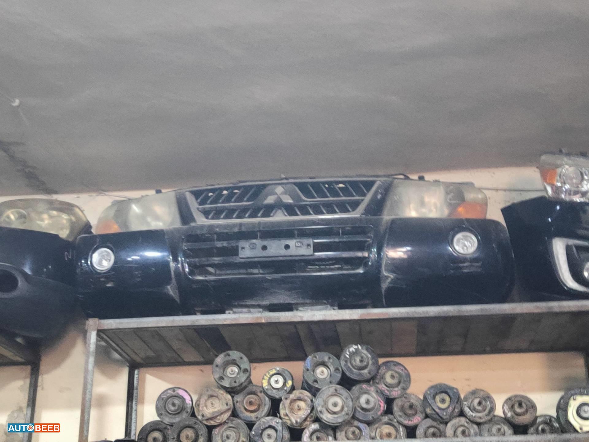 Body  Bumper Mitsubishi Pajero