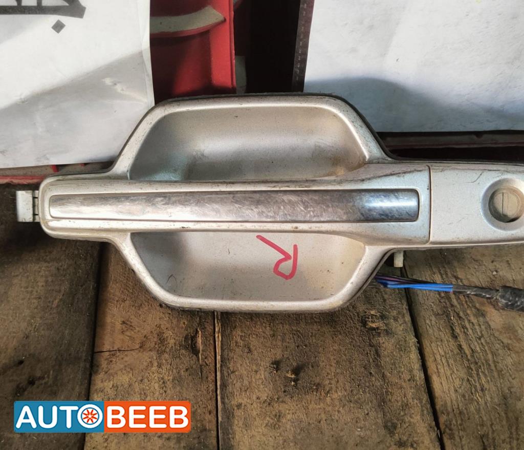 Body  Door Handle  Mitsubishi Pajero