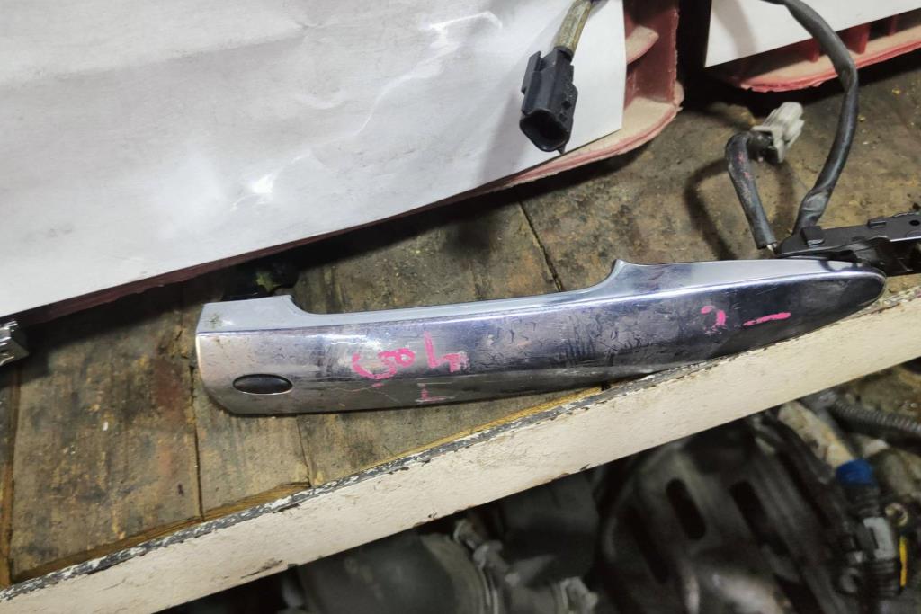 يد باب خارجية يمين شمال نيسان سنترا 2014 2015