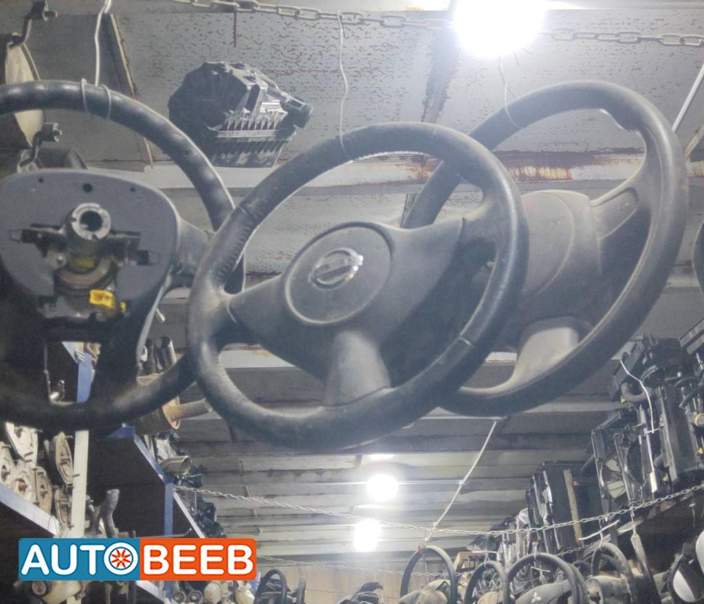 Cabin  Steering Wheel Nissan Juke