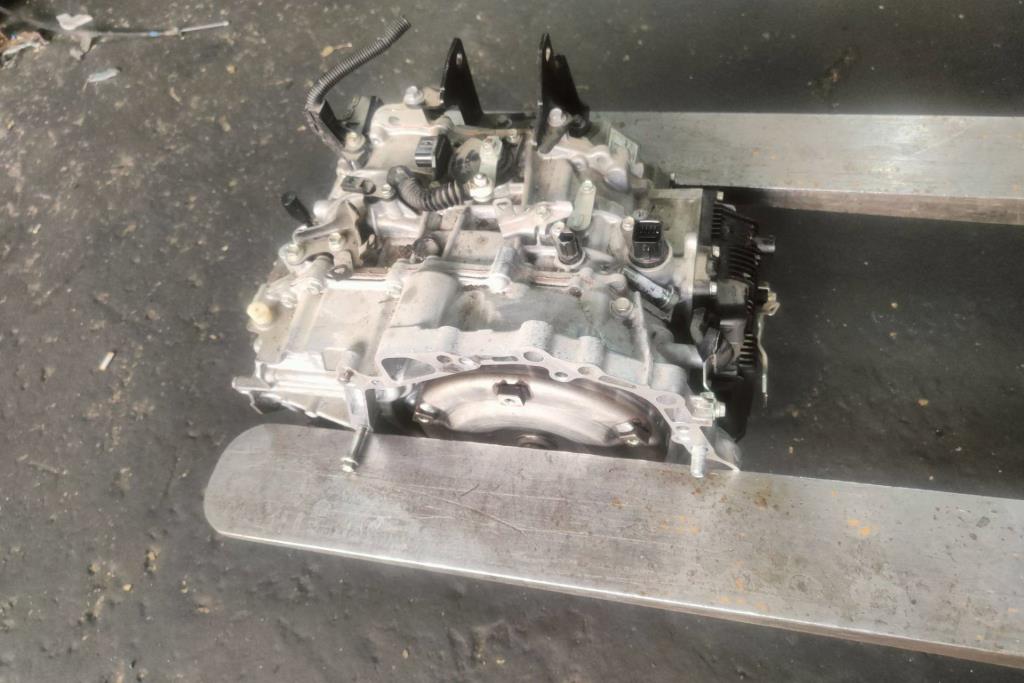 جير اوتوماتيك تويوتا كورولا بنزين 2024 2025