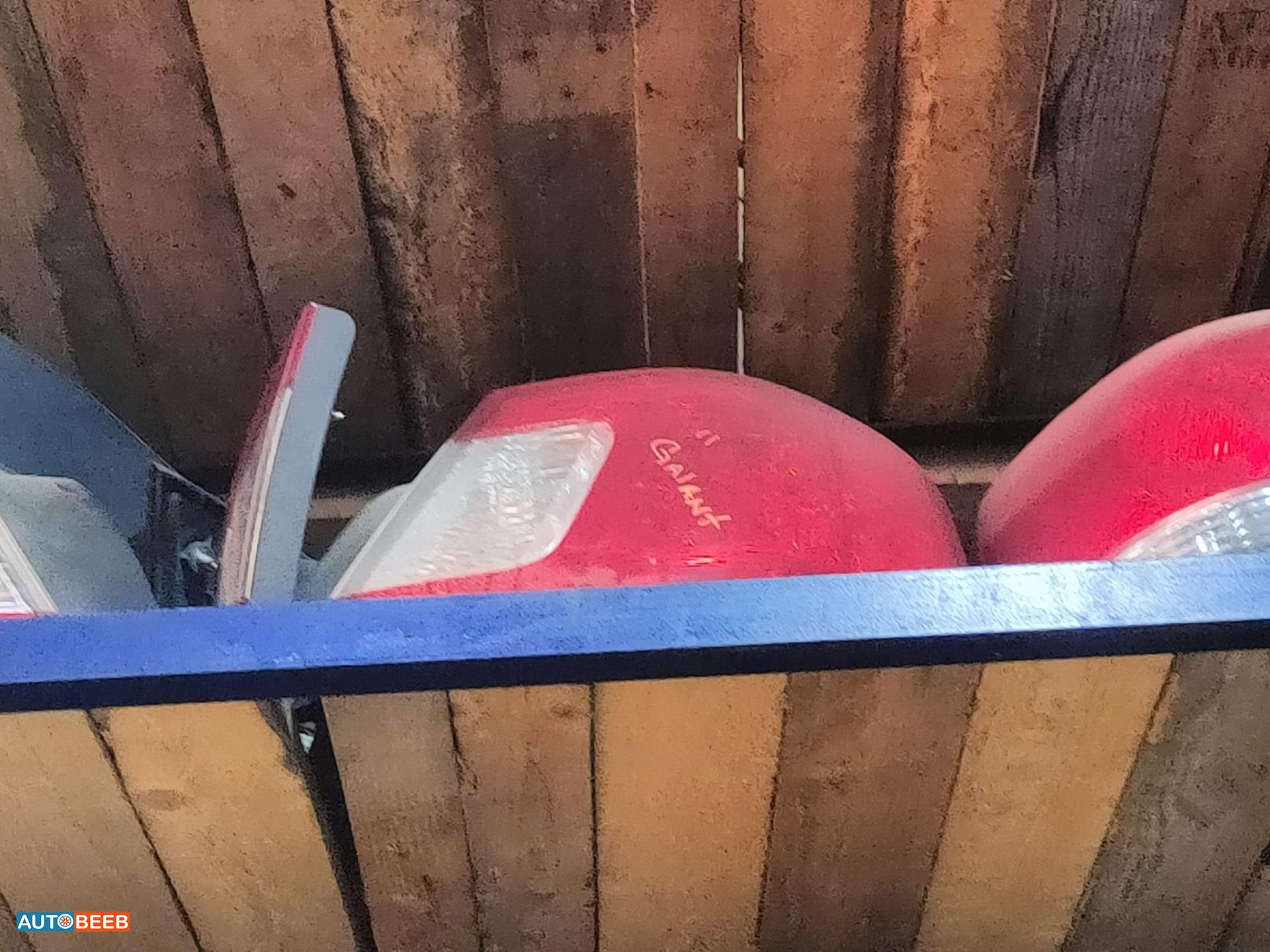 Lights Rear light Mitsubishi Galant