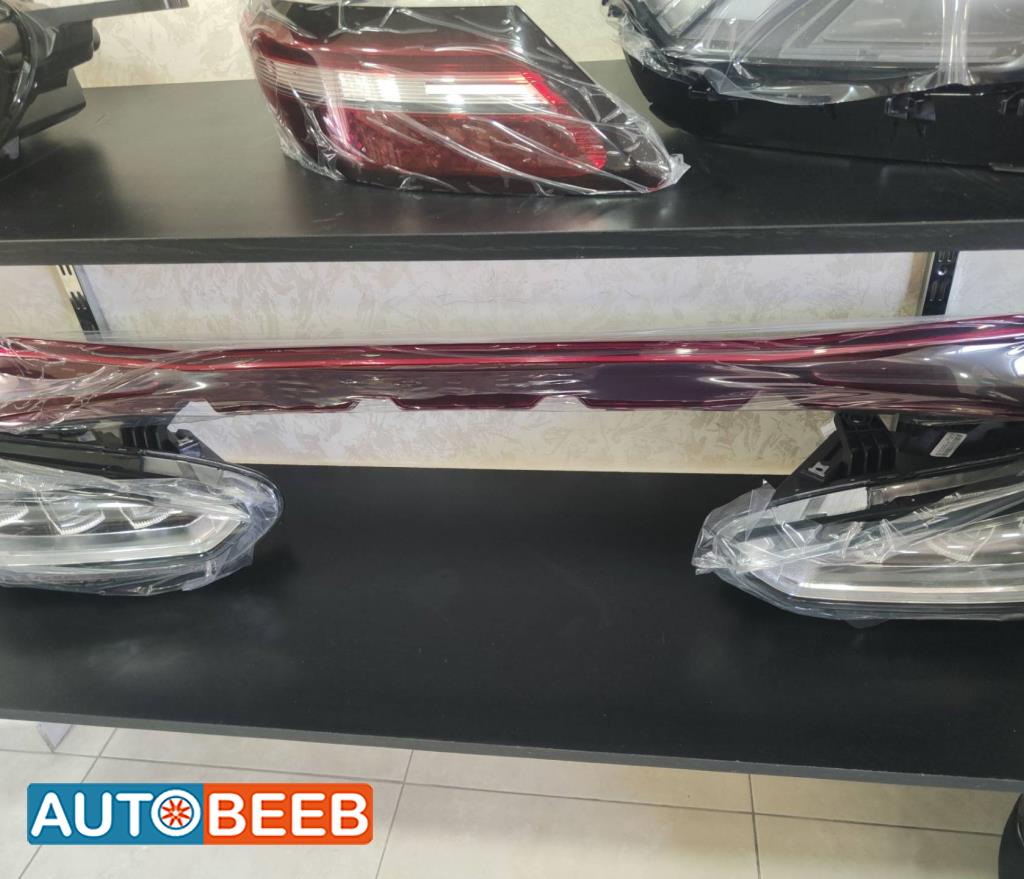 ضوء خلفي وسط بي بي واي دي E2 2022 2023 2024 2025