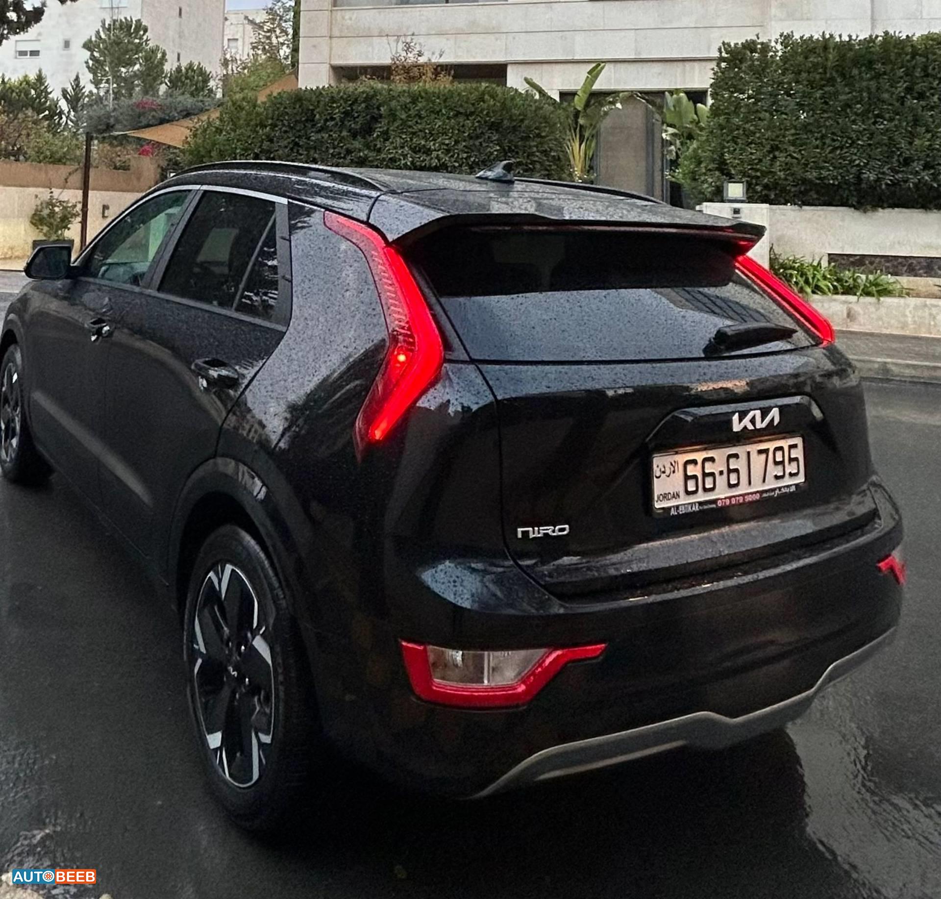 كيا نيرو 2024