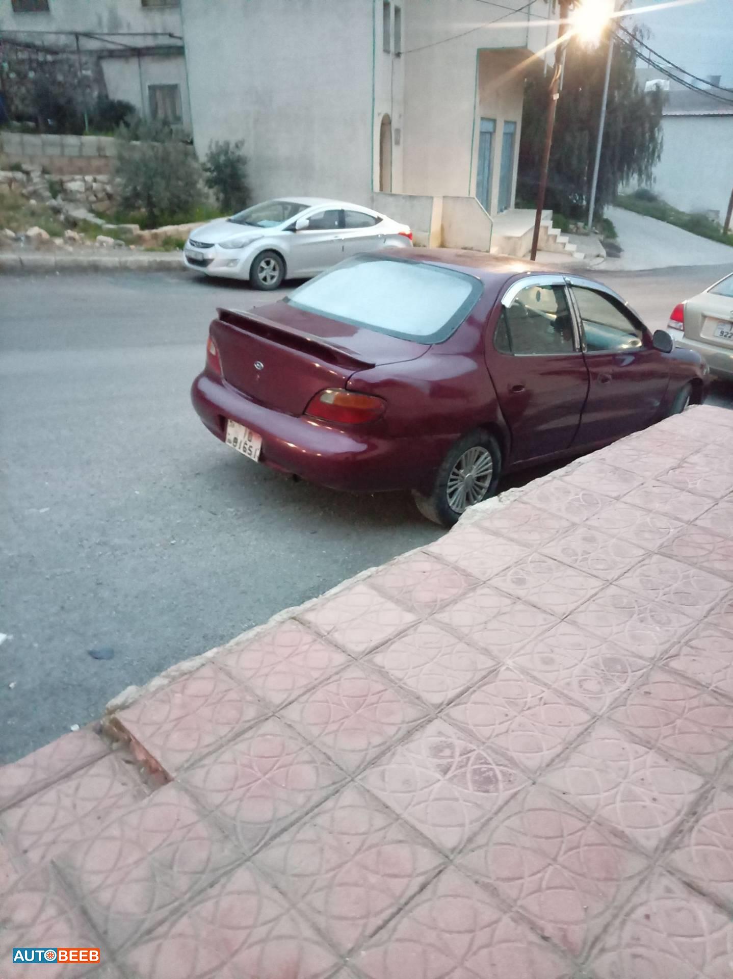 هيونداي افانتي 1995