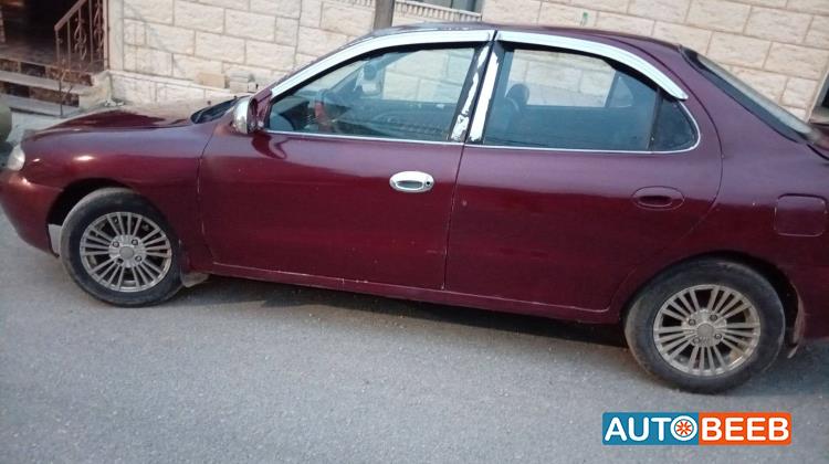 هيونداي افانتي 1995