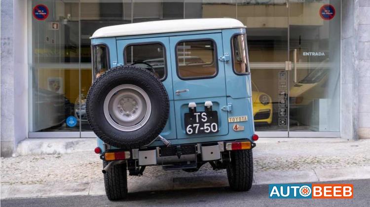 تويوتا افالون 1980