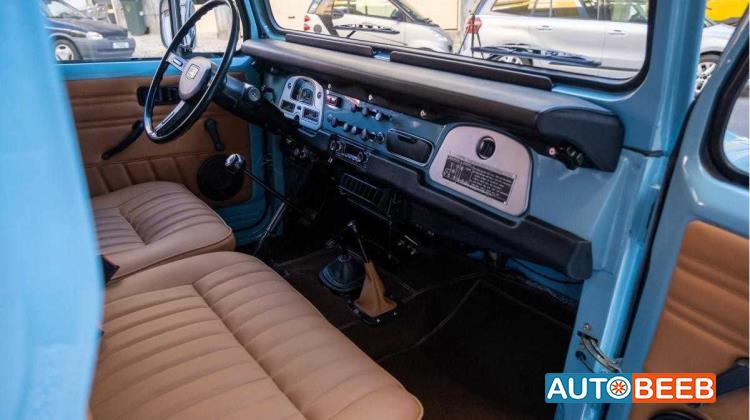 تويوتا افالون 1980