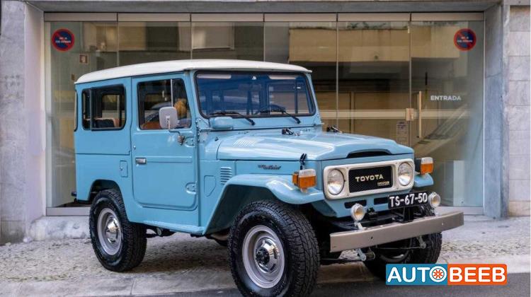 تويوتا افالون 1980