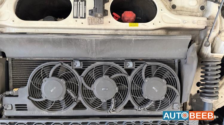 Tractor Unit Volvo 2022