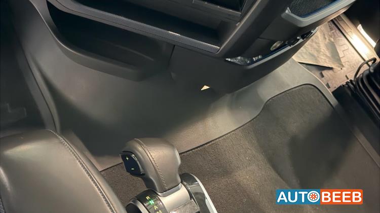 Tractor Unit Volvo 2022