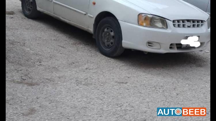 Hyundai Accent 2000