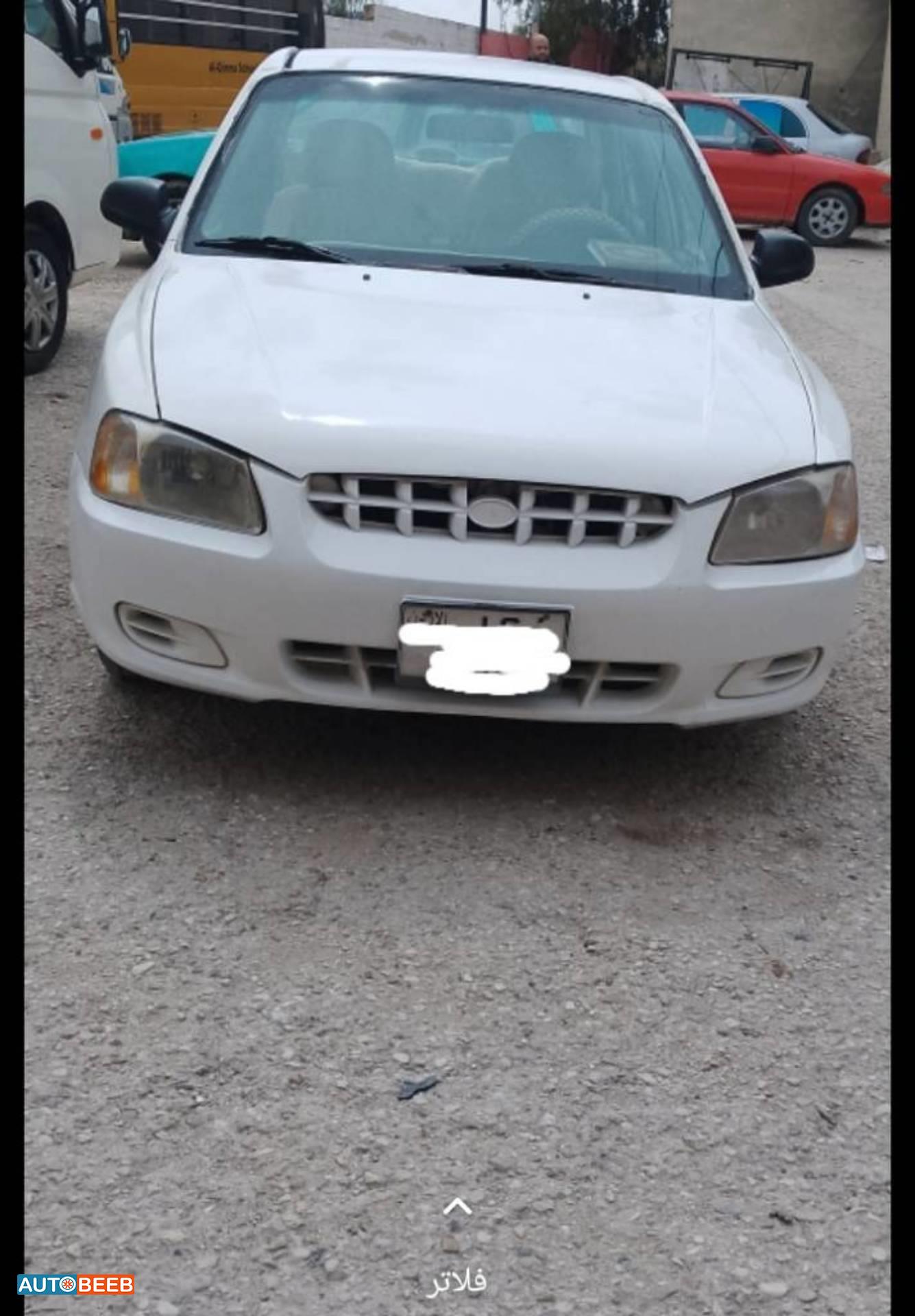 Hyundai Accent 2000