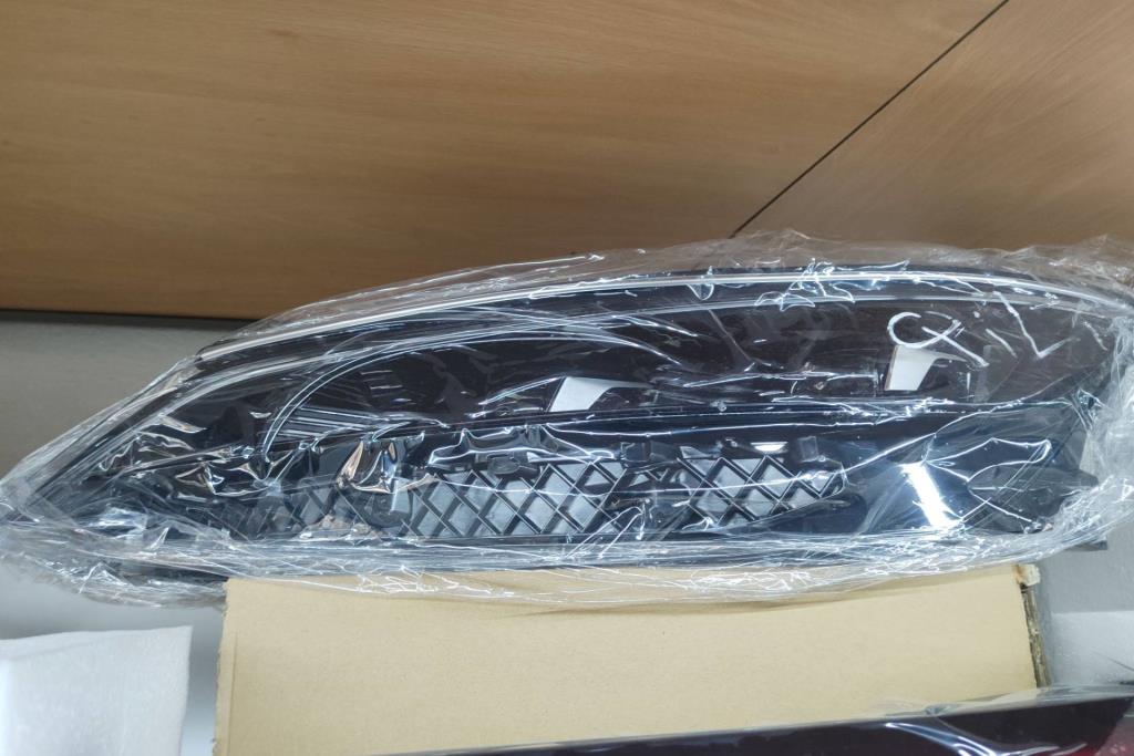 ضوء امامي يمين شمال بي واي دي كين ل 2024 2025