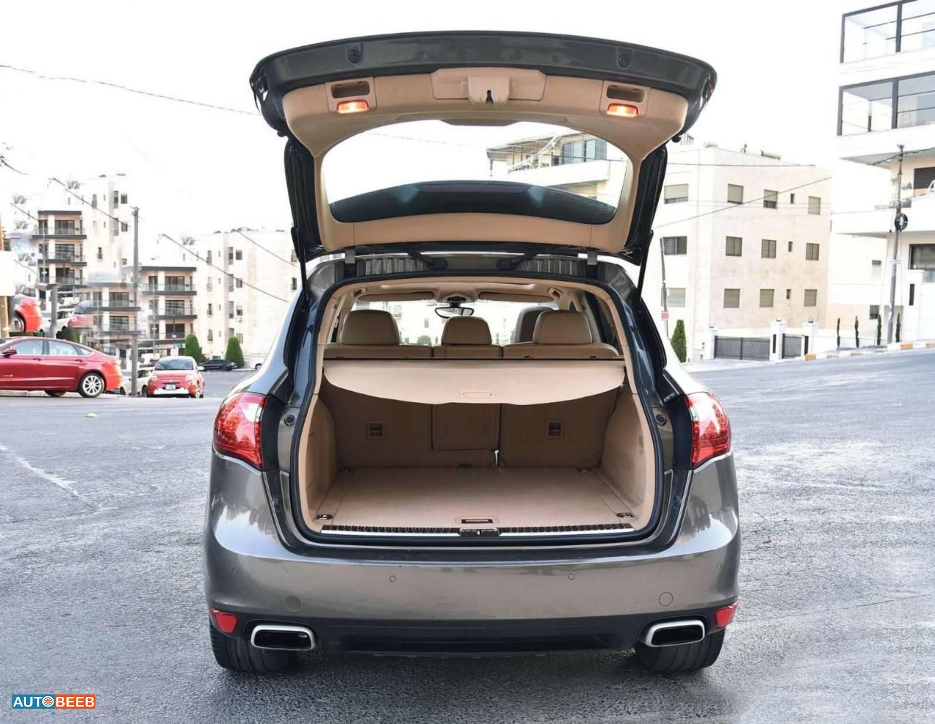 Porsche Cayenne 2014